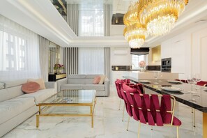 Apartment, 1 Schlafzimmer, Balkon | Wohnzimmer