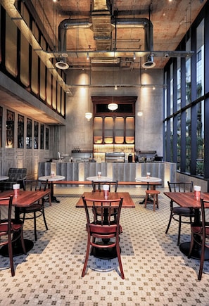 Breakfast, lunch, dinner and brunch served  - Velea Serviced Apartments & Suites (Siem Reap)