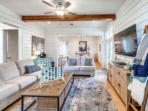 TV, fireplace, DVD player - Dreamcatcher (Eufaula)