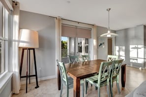 Dining - Blissful 3 Bedroom Escape: 1 King and 2 Queen Beds, Full Kitchen and Amazing Views at Sandestin Golf and Beach Resort! (Miramar Beach)