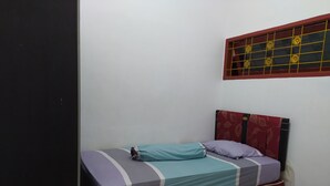 스탠다드 더블룸 | 노트북 작업 공간, 무료 WiFi, 침대 시트