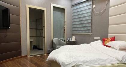 Fuliang Gaoling Hotel