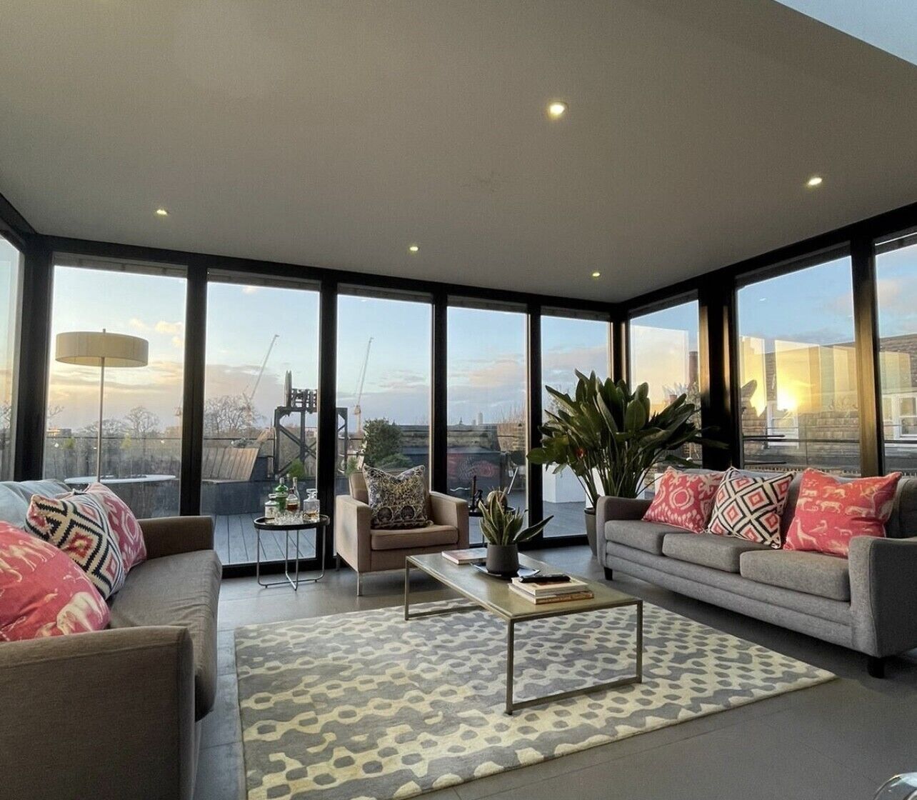 Smart-TV, Stereoanlage, Computerbildschirme