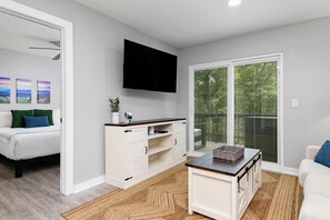 3 habitaciones, internet y ropa de cama