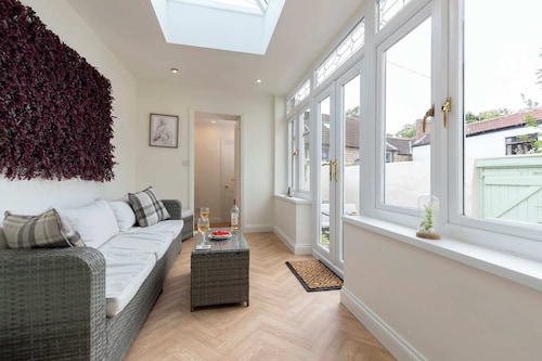 Grandeur Within Summa