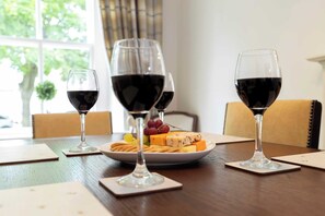 تناول الطعام