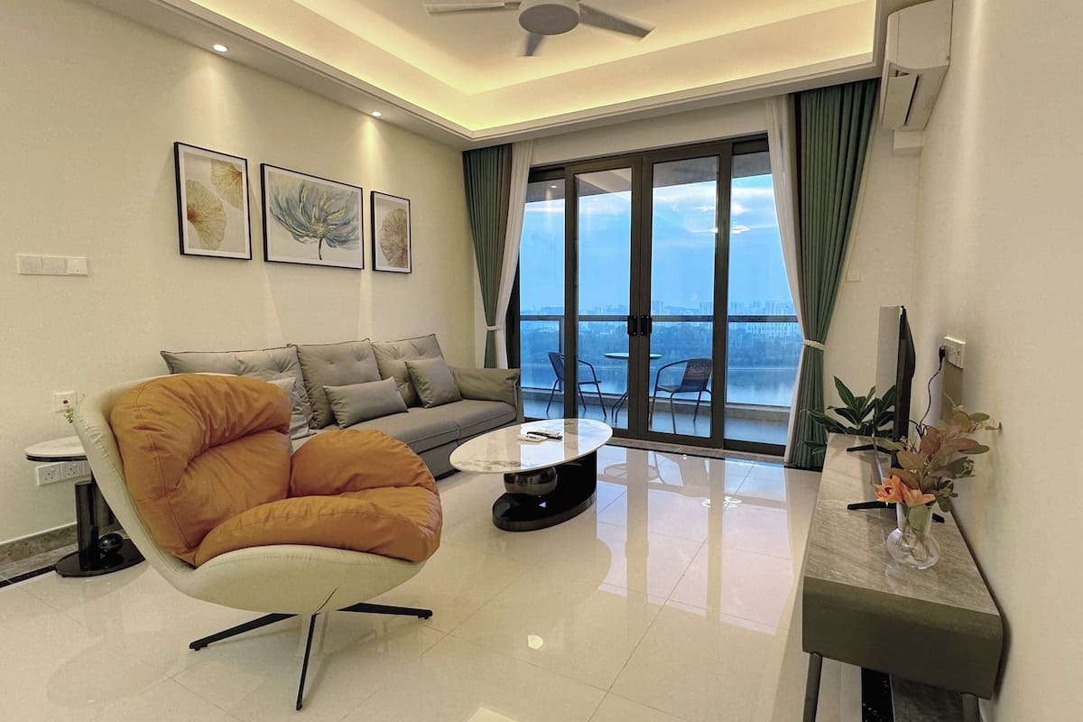 Superior Condo, 3 Bedrooms, Balcony, Sea View | Living area | 50-inch Smart TV with cable channels, table tennis