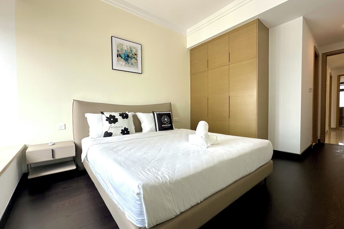Superior Condo, 3 Bedrooms, Balcony, City View | 3 bedrooms, Egyptian cotton sheets, premium bedding, down comforters