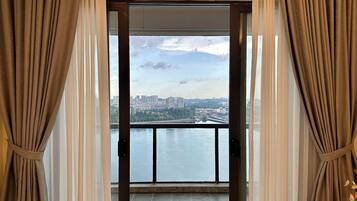 Superior Condo, 2 Bedrooms, Balcony, Sea View | Balcony