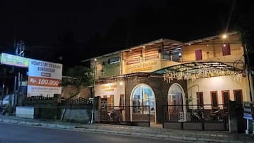 Ngoại thất