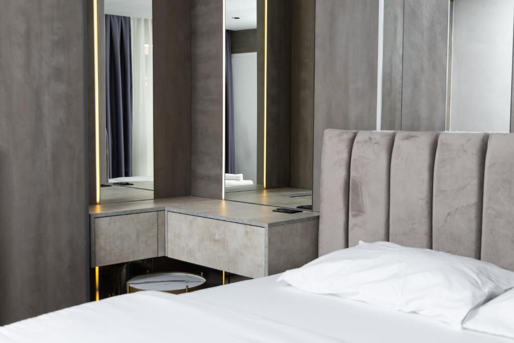 Standaard tweepersoonskamer, balkon | Een bureau, een laptopwerkplek, gratis wifi, beddengoed