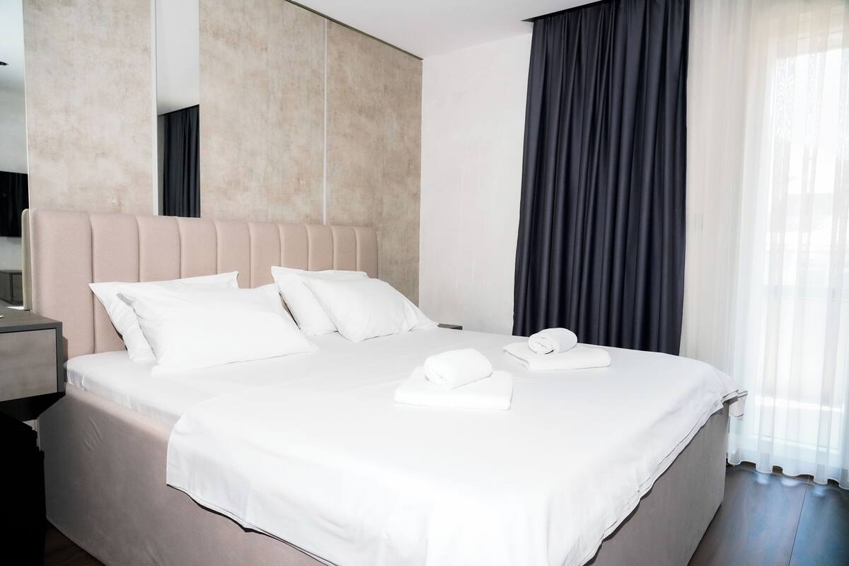 Standard Double Room, Balcony, City View | Desk, laptop workspace, free WiFi, bed sheets
