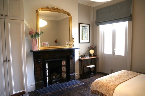 Beautifully restored one-bedroom period home apartment in the heart of Dublin 7