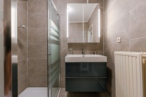 House, Accessible | 3 bedrooms, desk, Internet