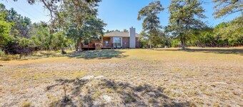 1 Mi to Stillhouse Hollow Lake: Texas Family Home
