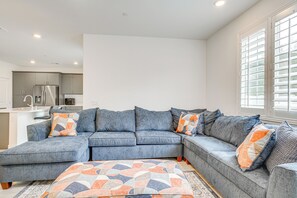 House (3 Bedrooms) | Interior - Modern Palm Desert Home w/ Community Pool! (Palm Desert)