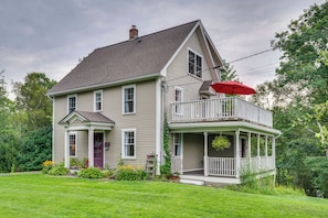 House (4 Bedrooms) | Front of property