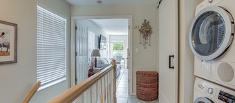 Holmes Beach Condo Near Anna Maria: Pool Access!