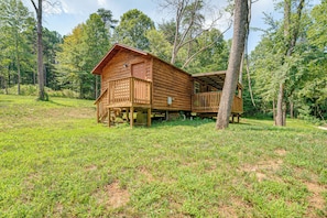 House (1 Bedroom) | Interior - Clarkson Cabin Near Nolin Lake: 4 Mi to Boat Ramp! (Clarkson)