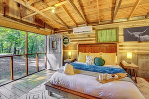 Apartment (0 Bedroom) | Interior - Unique Eureka Springs Cabin: Deck & Forest Views! (Eureka Springs)