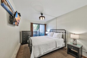 1 Schlafzimmer, Bügeleisen/Bügelbrett, kostenloses WLAN, Bettwäsche