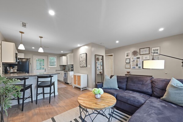 Smart TV, video games - Charming 2-bedroom house in fabulous Charleston (Charleston)