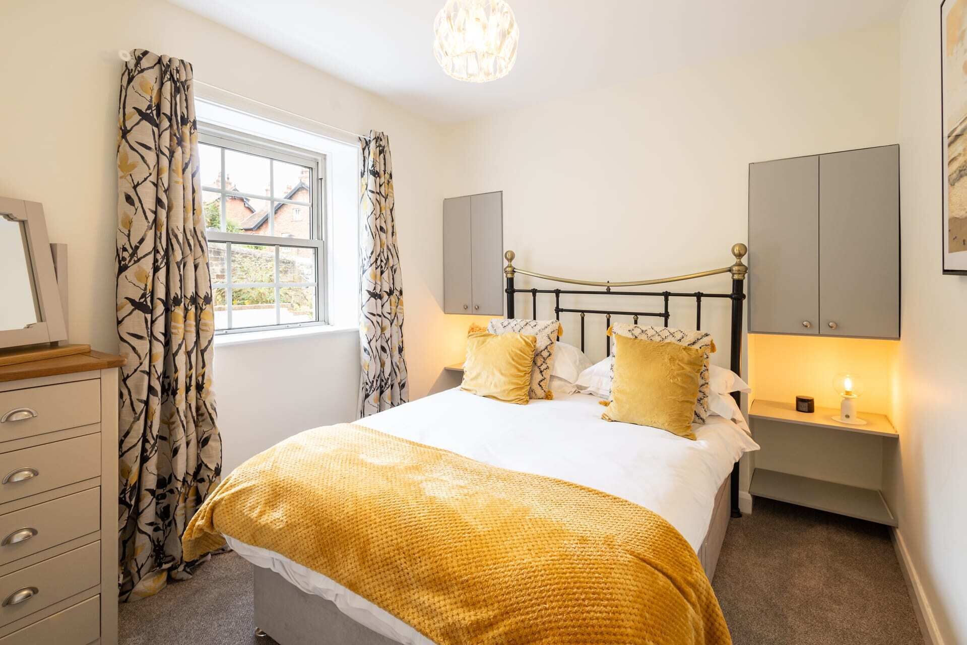 3 bedrooms, WiFi, bed sheets