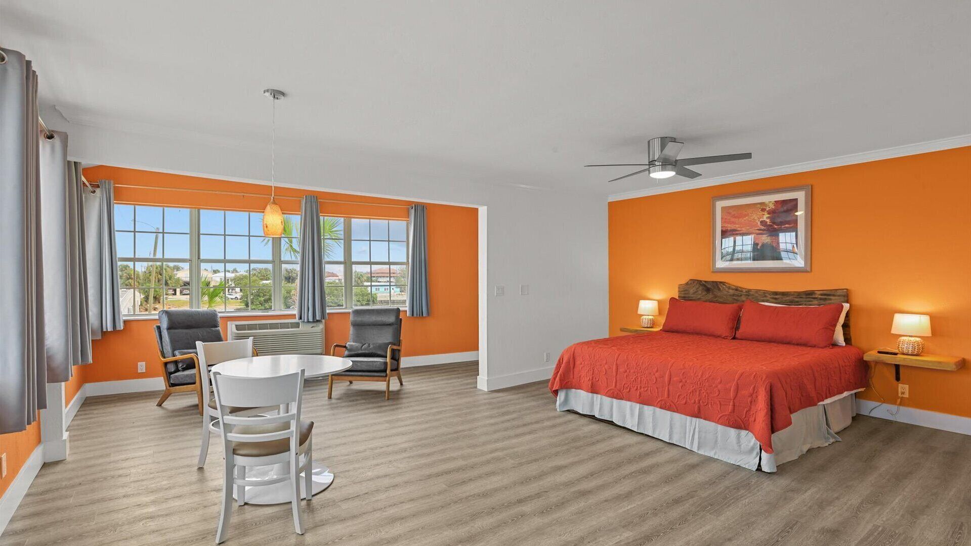 Sunset Room-Salinity on Dock St by Fishing Pier!