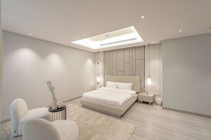 Luxury Apartment, Kitchen, Garden View | 1 bedroom, soundproofing - Mabaat - Al Nuzhah - 561 (Riyadh)