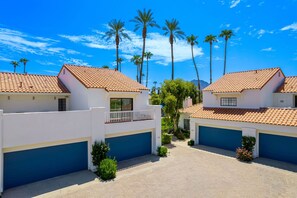 Exterior - Tennis Villa #50- 2BD/2.5 BATH Greenbelt / LQ Permit: #247158 (La Quina)