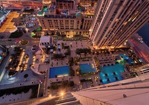 Exterior - Luxury 1BR with Canal View in luxe Business Bay (دبي)