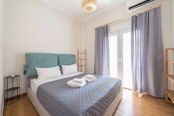 2 bedrooms, iron/ironing board, free WiFi