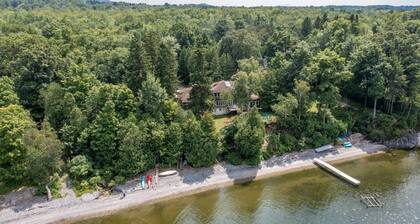 Camp Roosevelt 5 Bedroom Cottage by RedAwning