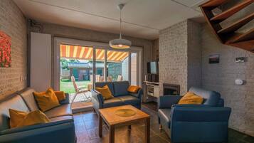 House | Living room | Fireplace