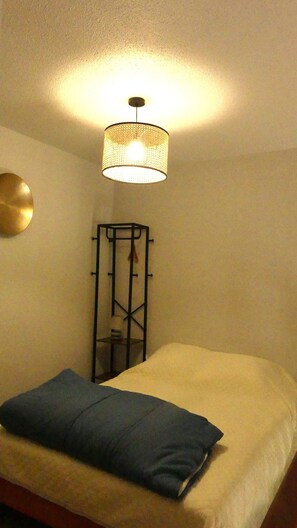 2 室のベッドルーム、WiFi