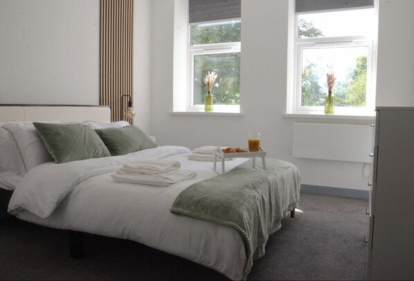 1 bedroom, in-room safe, free WiFi, bed sheets - Comfortable Apartment in desirable area of Preston, w/view of Winckley Square (Preston)