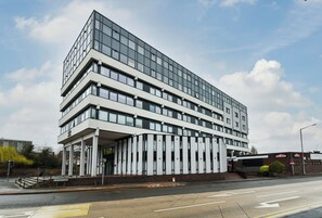 Exterior - Carlton Heights (Nottingham)