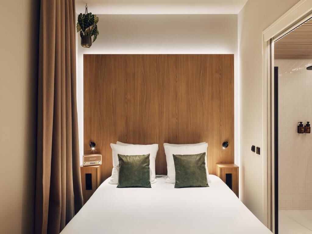 Premium bedding, pillow-top beds, desk, iron/ironing board (on request)