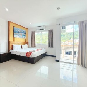 Comfort Double Room, Balcony | Free WiFi - Abby's House Hotel (Patong)