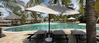 Lux Suites Tembo Court Apartments