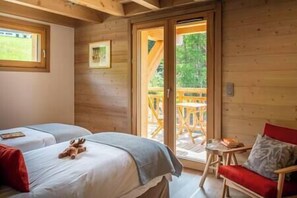 4 Schlafzimmer, Schreibtisch, WLAN, Bettwäsche