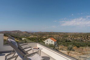 Terrace/patio - Welcome to our new villa ''Green'' with its magnificent view and natural beauty! (Aitania)