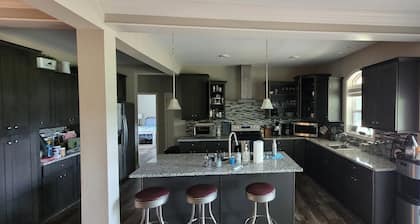 Sleepy Hollow Farms, New Farmhouse near VIR - 1/2mile off Main Road for Privacy