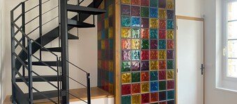 Maison du Cap Lihou, Duplex au 1er et 2ème étage mansardé d'une maison de ville 