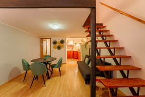 Dining - Casa Alborella by Wonderful Italy (Colonno)