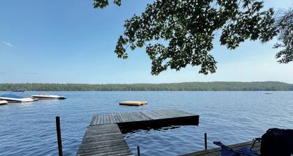 Cozy 4-bedroom condo-with private access to the waterfront