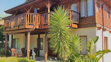 Apartment, 2 Bedrooms, Smoking, Patio | Exterior