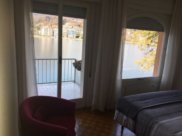 1 slaapkamer, een bureau, een strijkplank/strijkijzer, gratis wifi