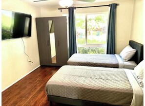 4 habitaciones, tabla de planchar con plancha y wifi gratis
