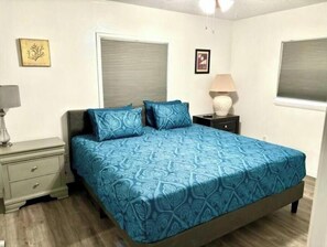 3 bedrooms, iron/ironing board, WiFi (free), bed sheets - Relaxing Pool Home / 6PPL / Spa (Tampa)
